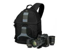 LowePro_SlingShot300_equip_left